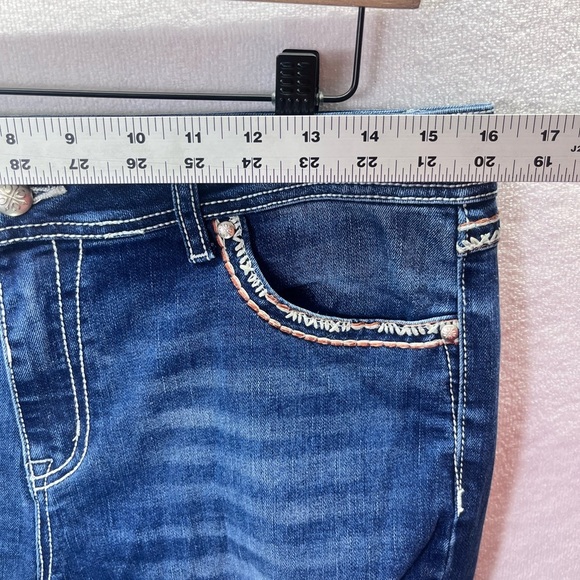 Flamingo Flamingals Distressed Faded Jeans Womens L Super Stretch pockets 1812 - Picture 5 of 11